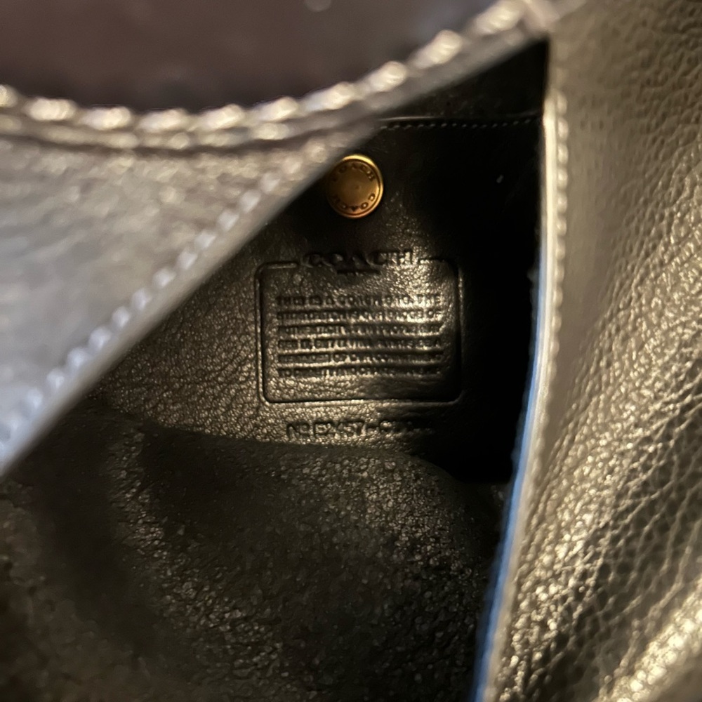 Coach Brooklyn 39 Shoulder Bag in Black Gently Used - Picture 12 of 16